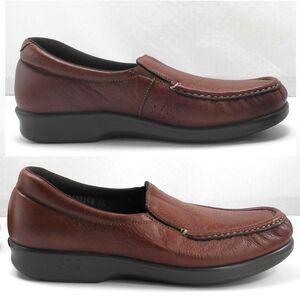 SAS Loafers Women's Size 7.5 M Chestnut Brown Leather Tripad Comfort Slip-On